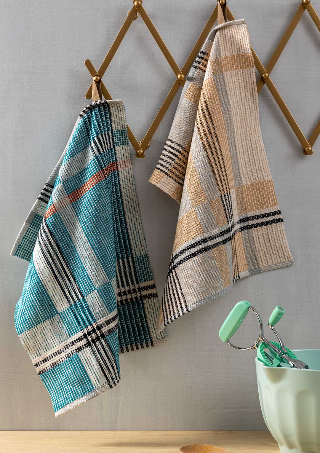 Handwoven March/April 2021