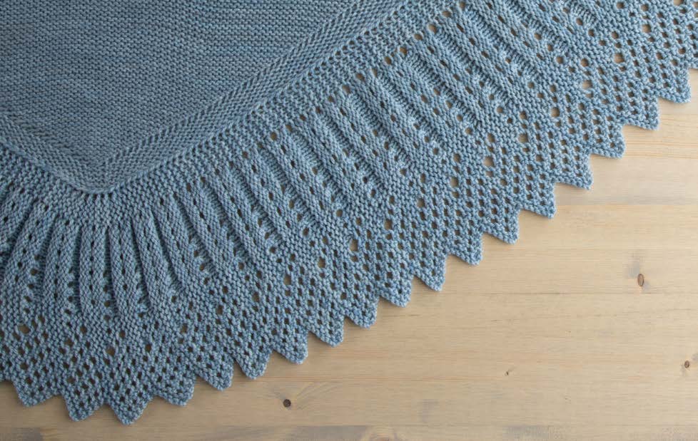Fluted Lace Shawl Knitting Pattern