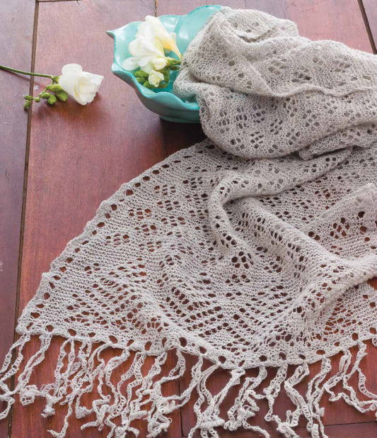 Pine Tree StoleImage