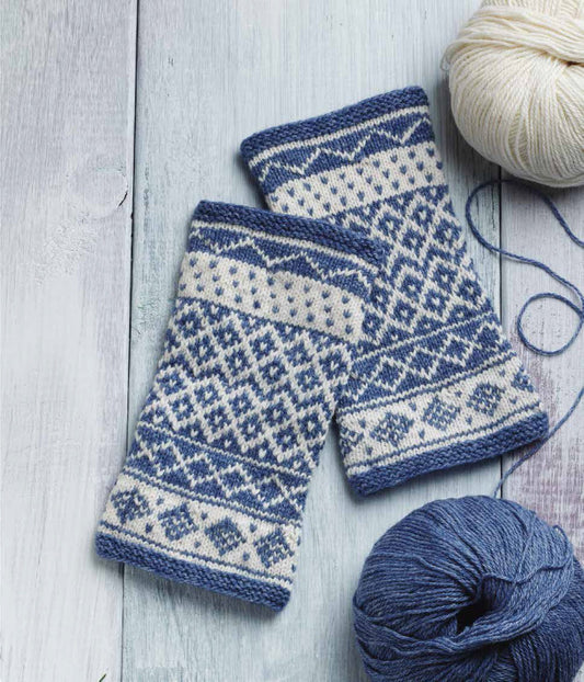 Sweater Traditions from Finland: Vora-Inspired Arm WarmersImage